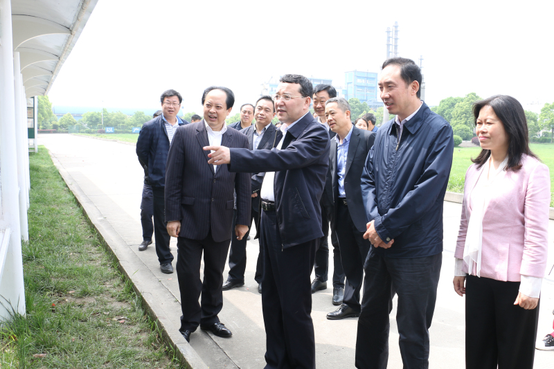 湖北省委常委、統(tǒng)戰(zhàn)部部長爾肯江?吐拉洪一行來金澳科技調(diào)研