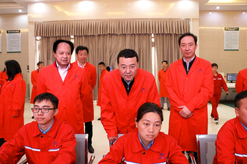 湖北省委常委、統(tǒng)戰(zhàn)部部長爾肯江?吐拉洪一行來金澳科技調(diào)研